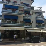 Touring Hotel