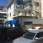 Touring Ξενοδοχείο 3*