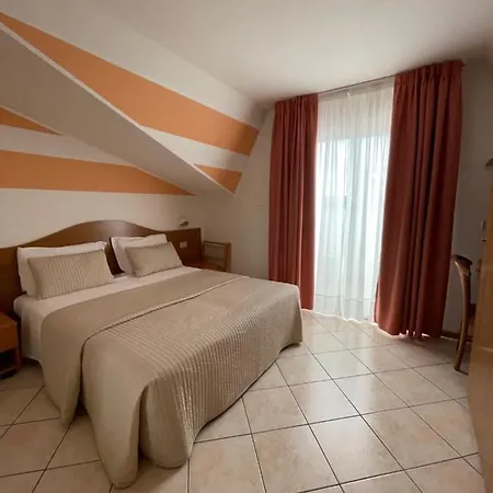 Touring Hotel 3*