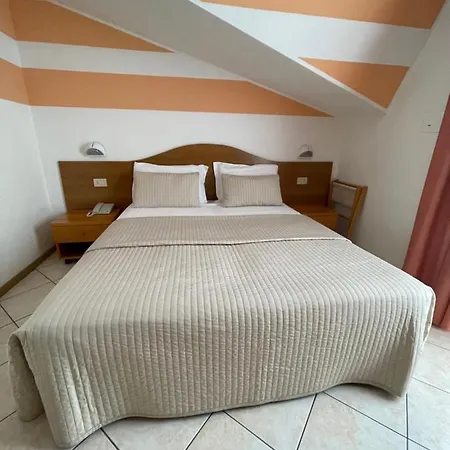 Otel Touring Lido di Jesolo