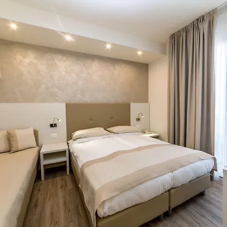 Touring Hotel 3*