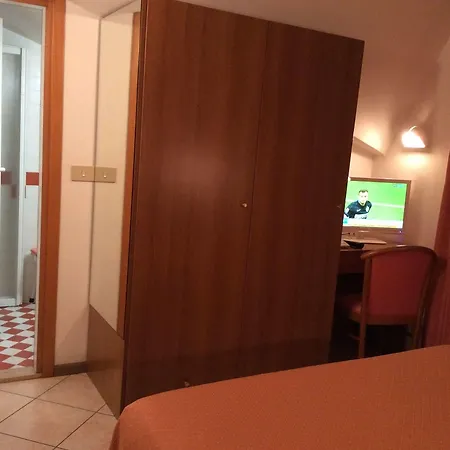 Touring Hotel 3*