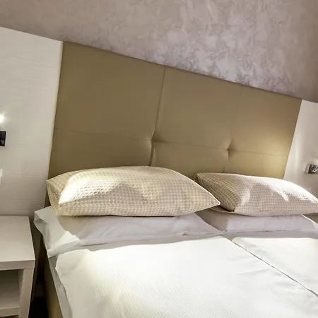 Touring Hotel 3*