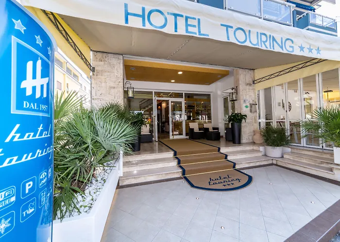 Hotel Touring 3*