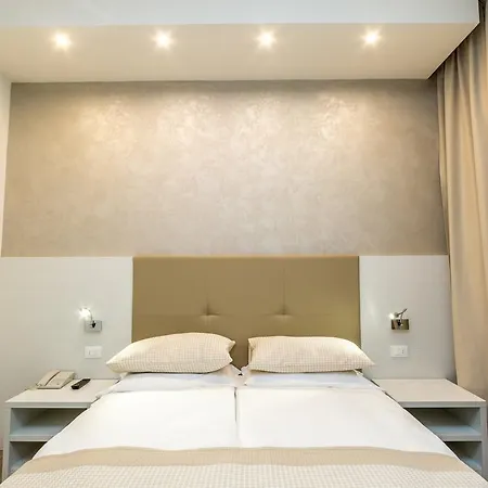 Touring Hotel 3*