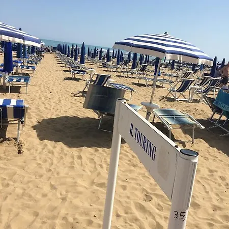 Touring فندق ليدو دي يسولو